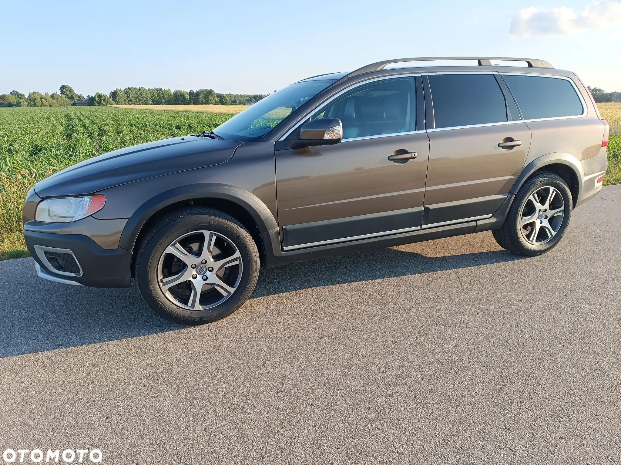 Volvo XC 70 3.2 AWD Momentum - 18