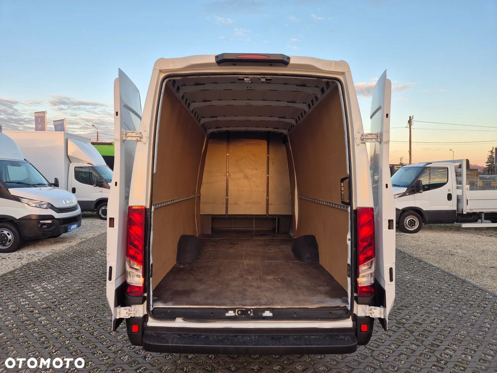 Iveco Daily 35S16 Hi-Matic L4H2, Brygadówka 7-os, MAXI blaszak - 9