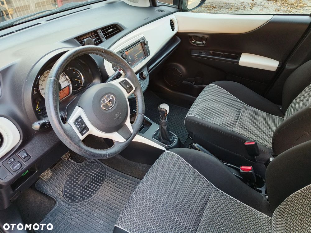 Toyota Yaris 1.33 Trend - 9