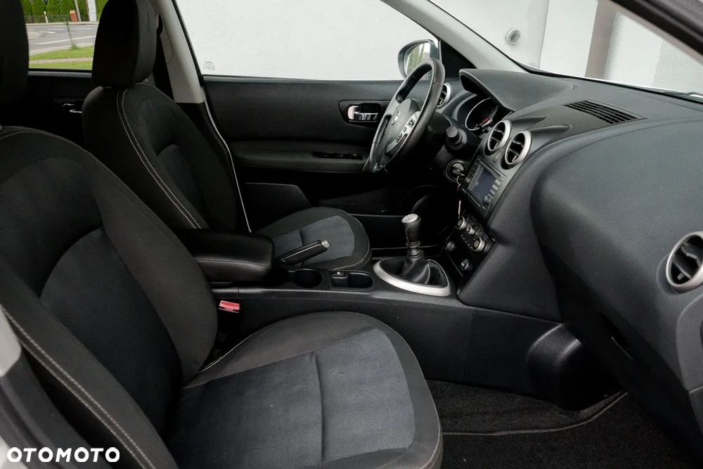 Nissan Qashqai 2.0 Tekna - 28
