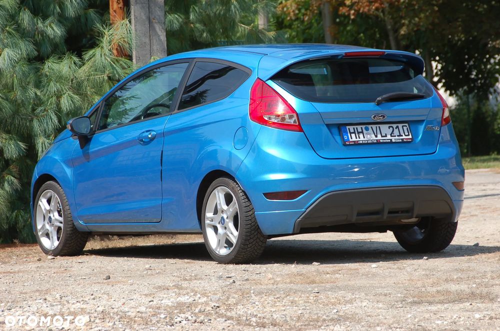 Ford Fiesta 1.4 Sport - 4