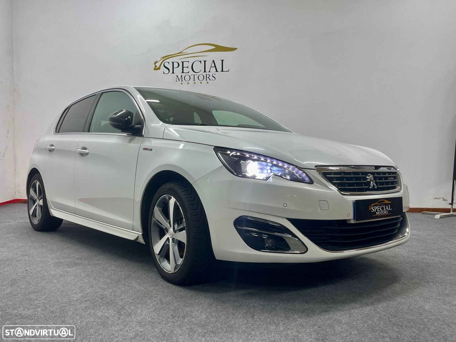 Peugeot 308 1.2 PureTech GT Line - 2
