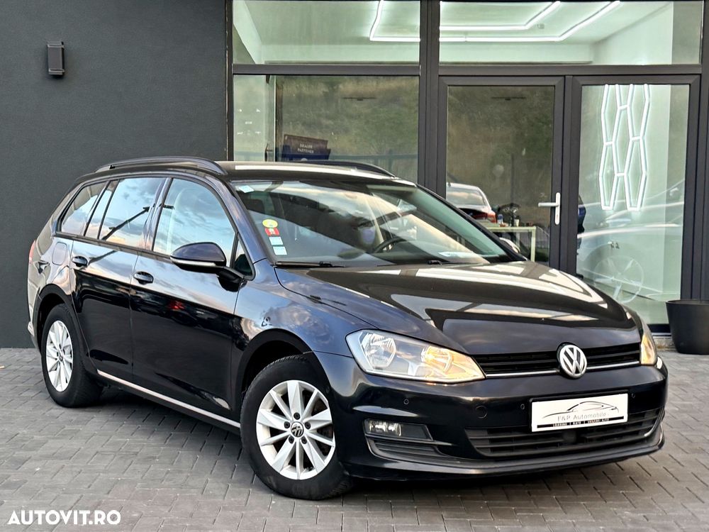 Volkswagen Golf 1.6 TDI BlueMotion Technology Cup - 4