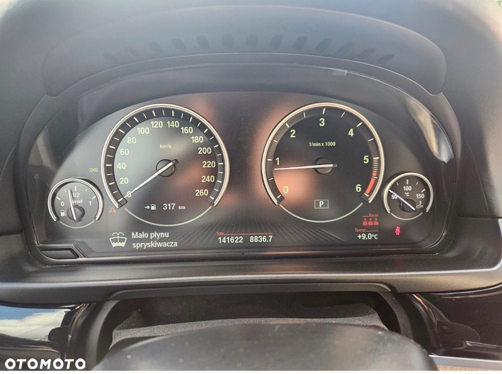 BMW Seria 5 530d xDrive Luxury Line - 12