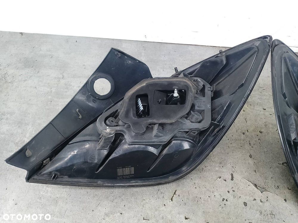 LAMPY TYŁ KOMPLET OPEL ASTRA H 24451834  13252443  008748-02  008748  HELLA - 4