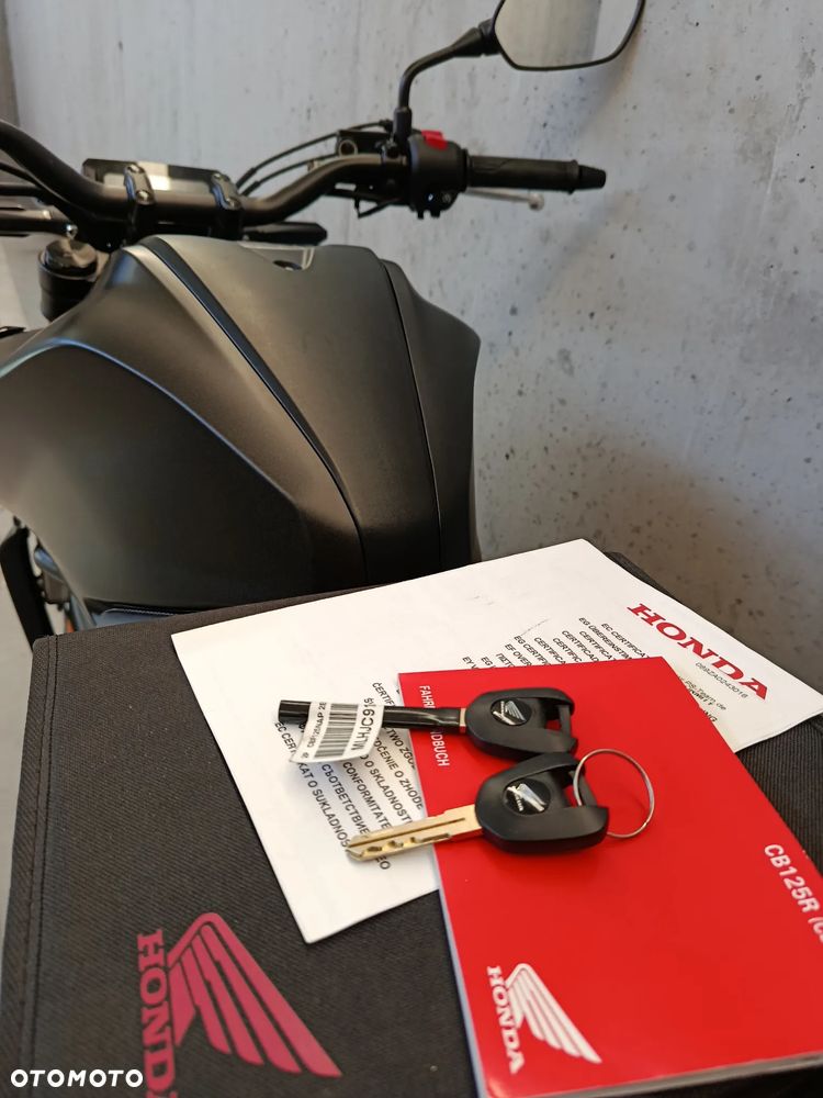 Honda CB - 8