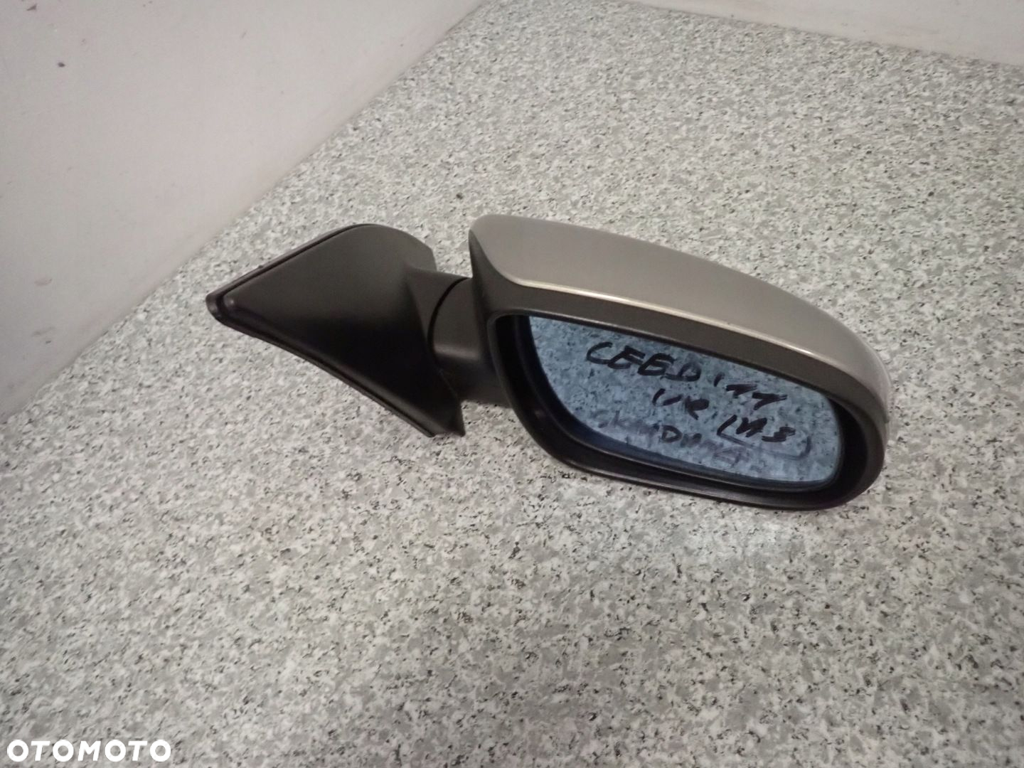 KIA CEED 09-11 LUSTERKO PRAWE ELEKTRYCZNE 8 PIN A3 - 3