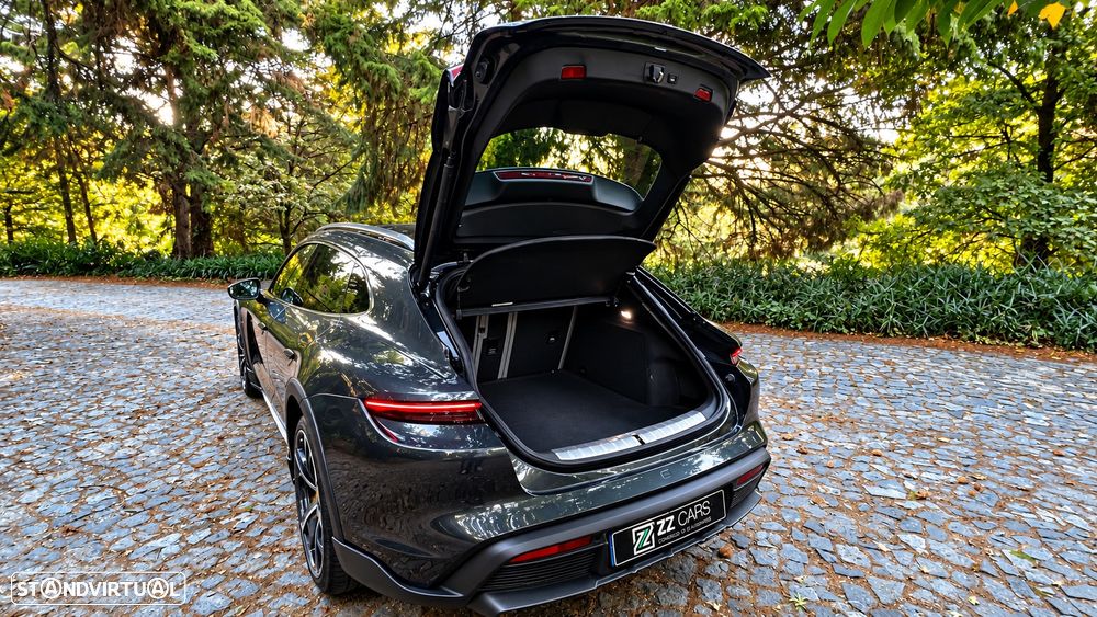 Porsche Taycan Bateria Performance Plus - 17