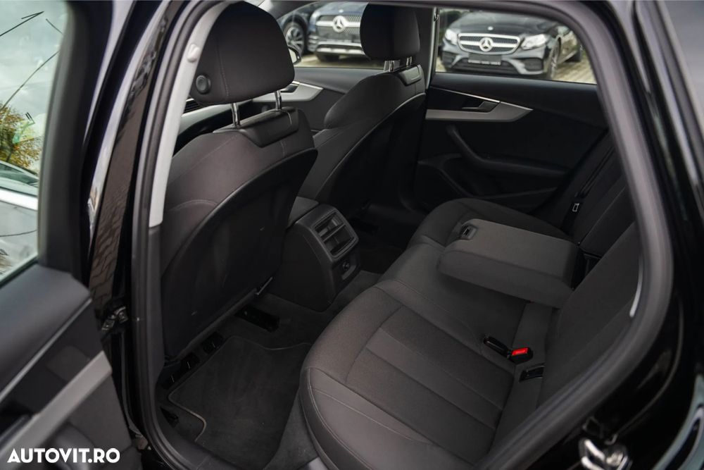 Audi A4 Avant 2.0 40 TDI S tronic MHEV Advanced - 16