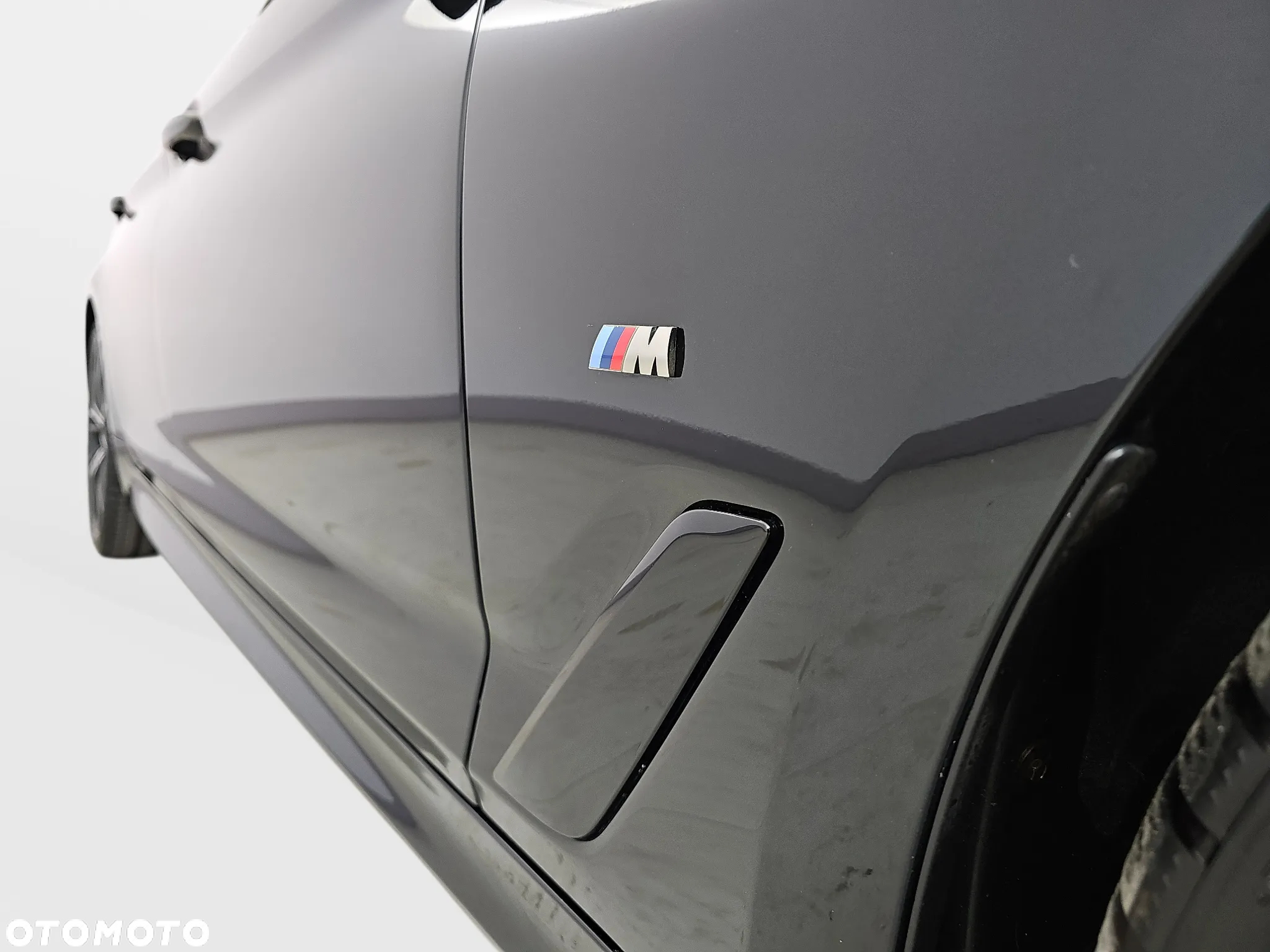 BMW Seria 5 M550i xDrive - 37