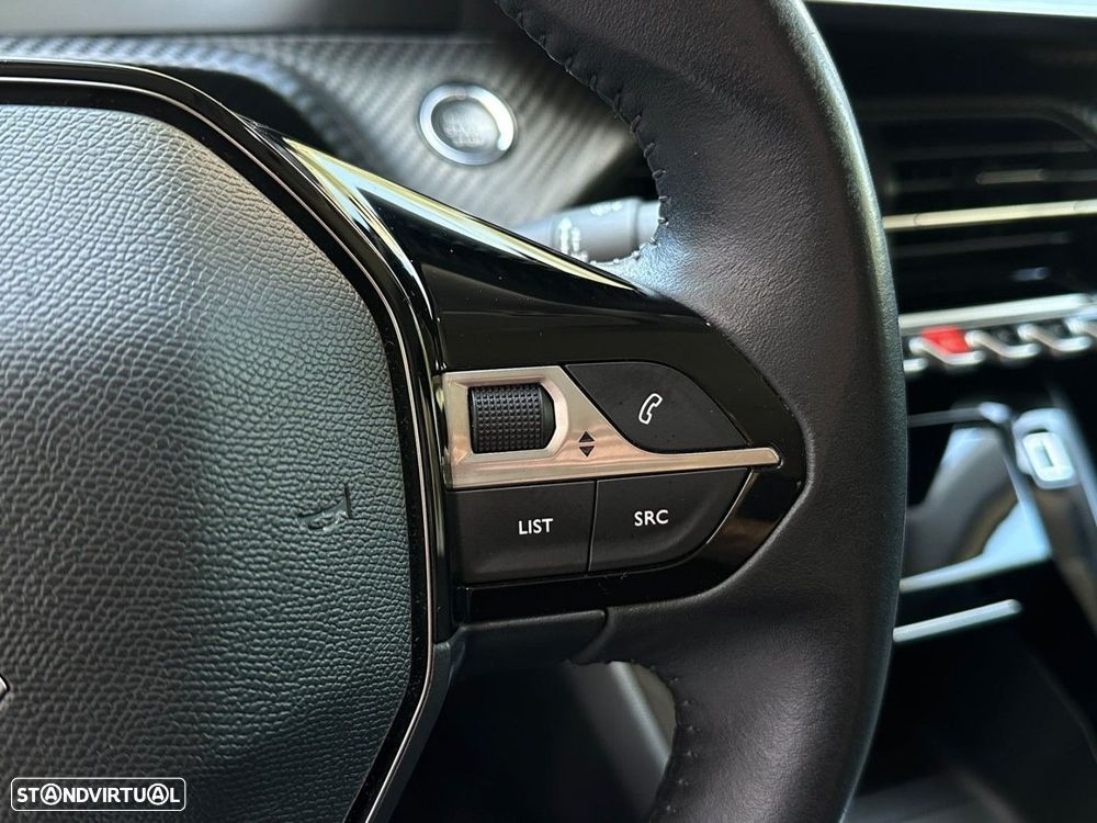 Peugeot e-2008 50 kWh Allure Pack - 15