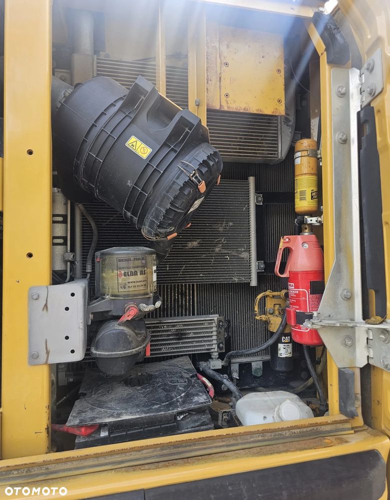 Caterpillar 320 ELRR - 13