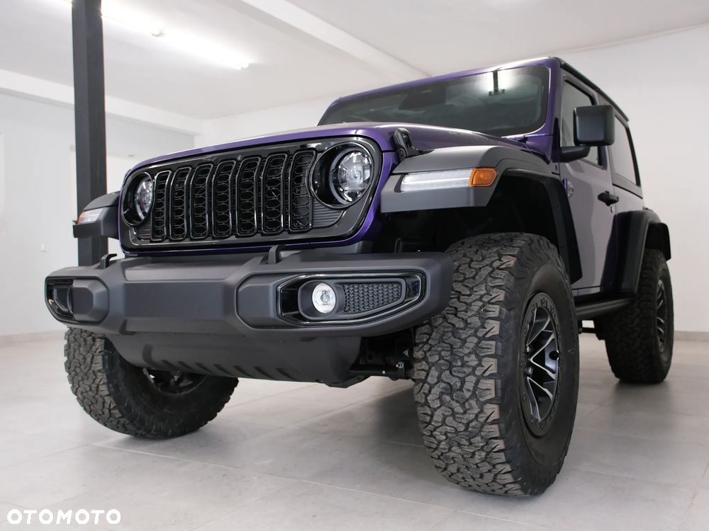 Jeep Wrangler - 4