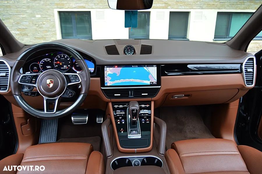 Porsche Cayenne S Tiptronic S Platinum Edition - 2