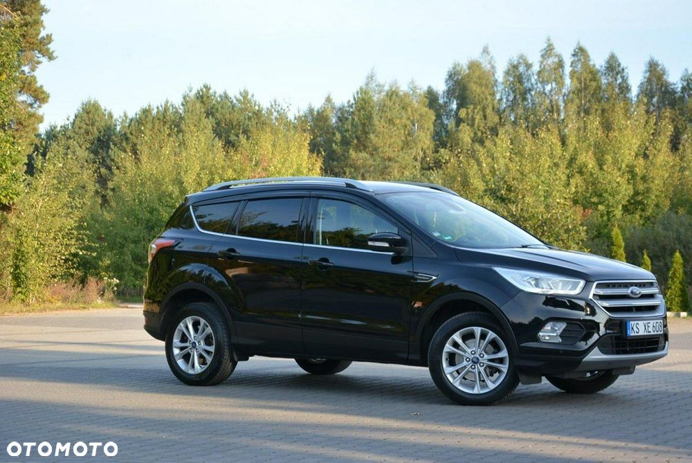 Ford Kuga 1.5 EcoBoost 2x4 Titanium - 12
