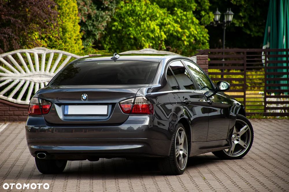 BMW Seria 3 318i Edition Sport - 3