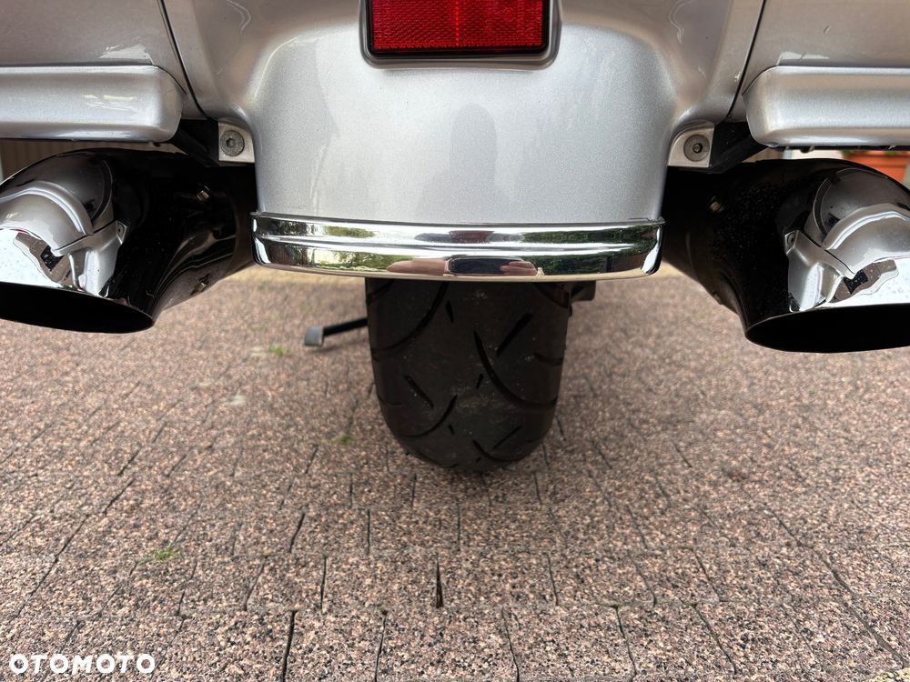 Honda GL - 6