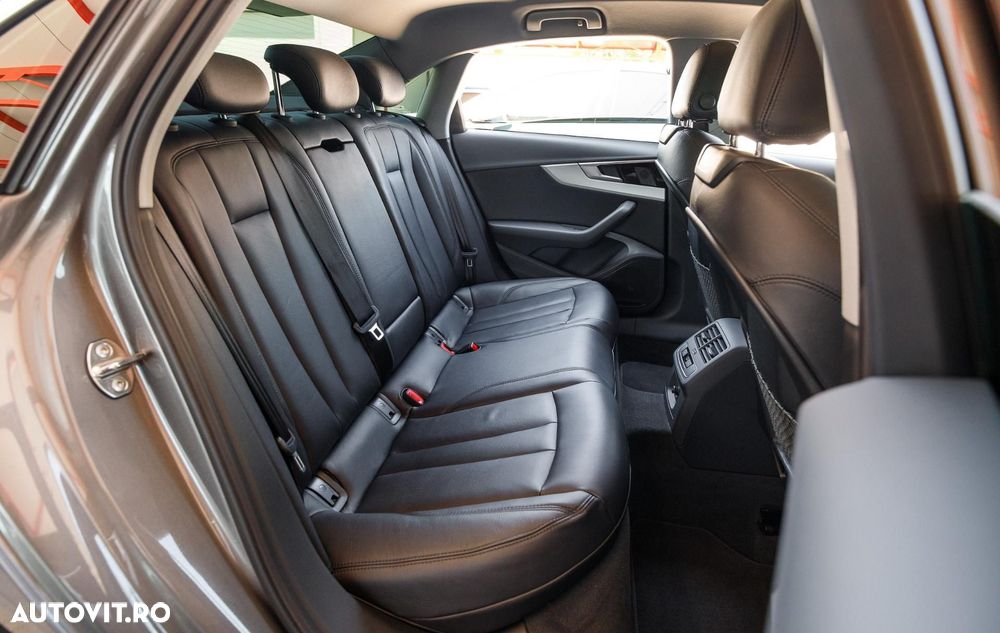 Audi A4 40 TFSI S tronic MHEV S Line - 13