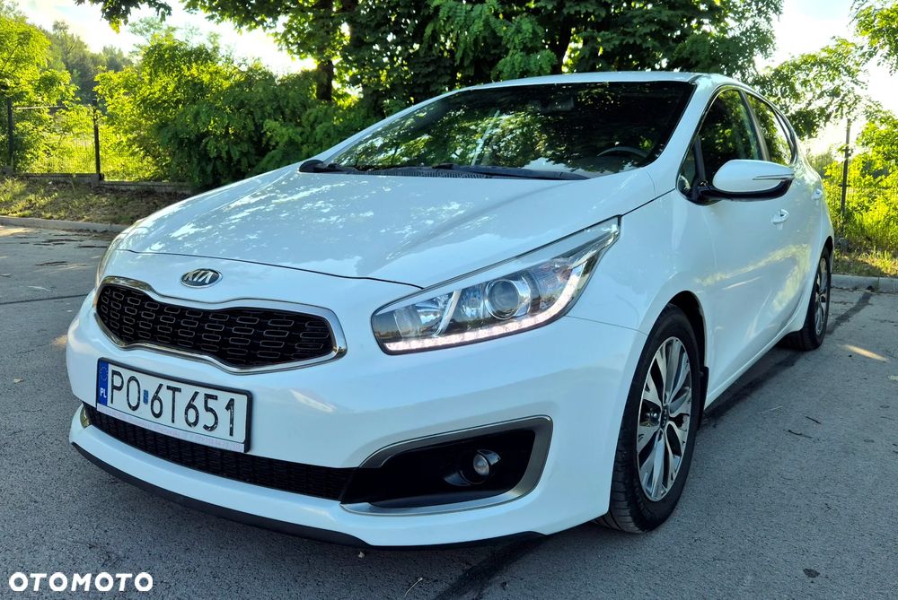 Kia Ceed 1.6 GDI Business Line - 2