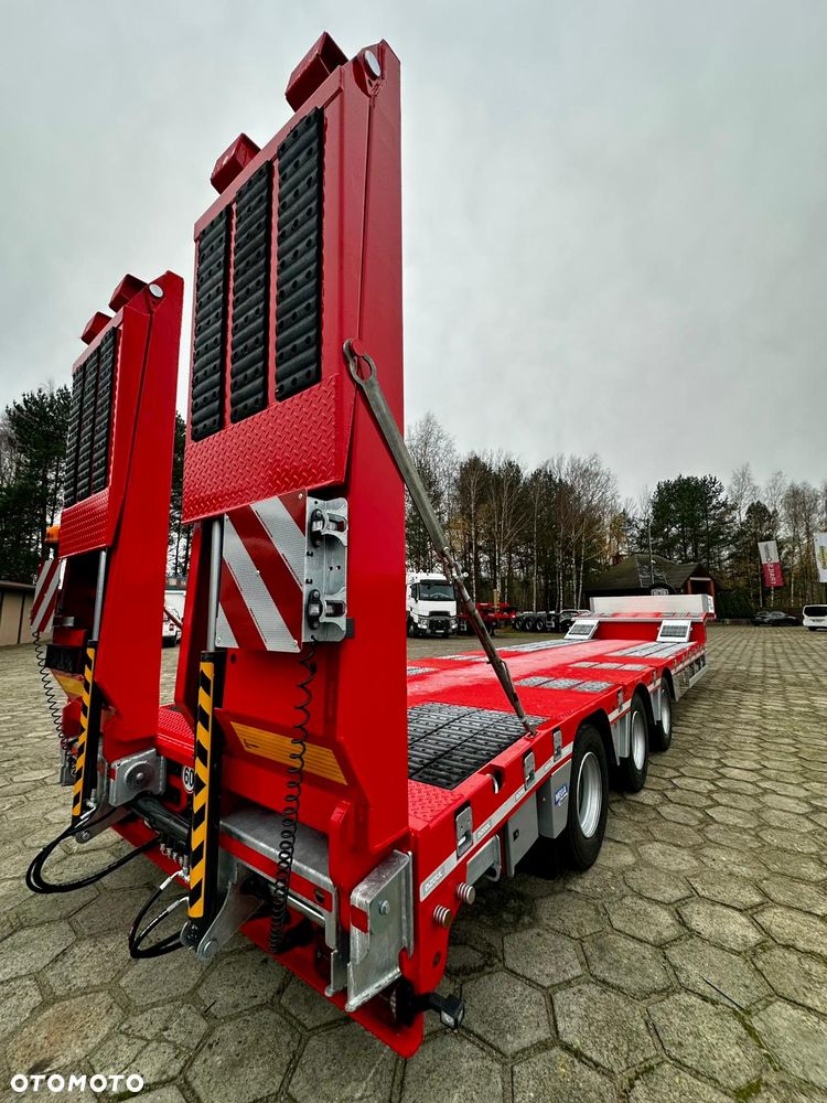 Inny 3 OSIOWA NISKOPODWOZIOWA Z TWARDYM POKŁADEM! NAJAZDY HYDRAULICZNE, OŚ SKRĘTNA - OŚ PODNOSZONA - 13
