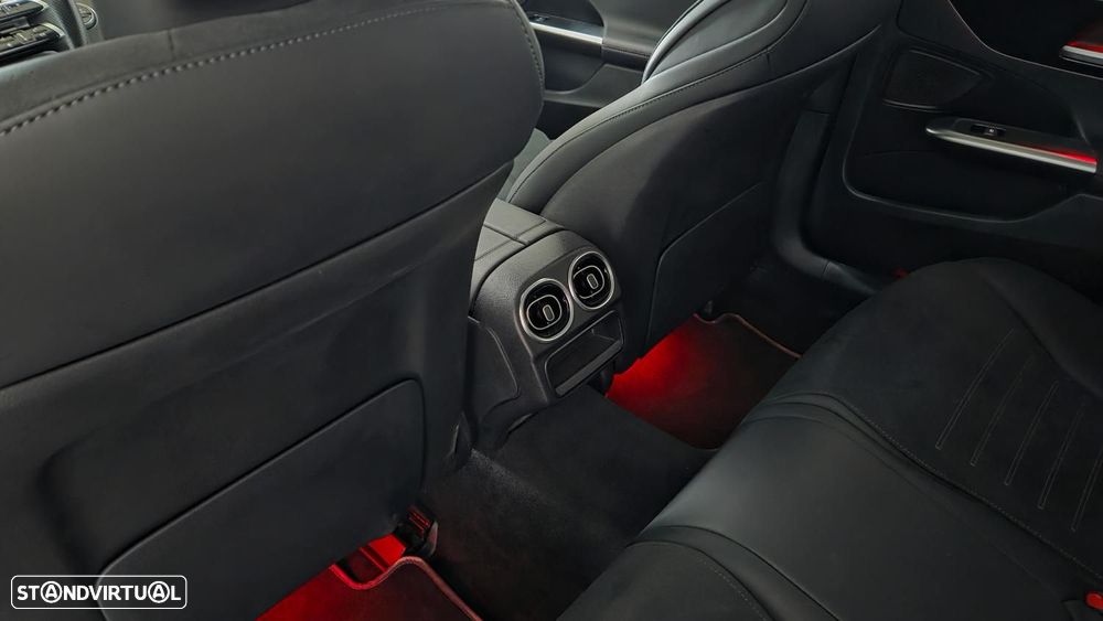 Mercedes-Benz C 300 de AMG Line - 10