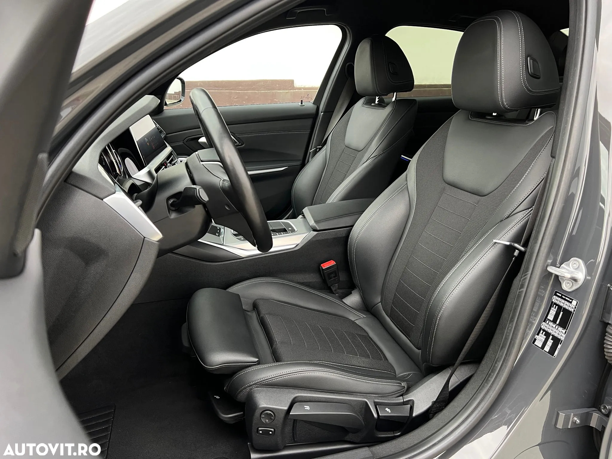 BMW Seria 3 320d Aut. Sport Line - 21