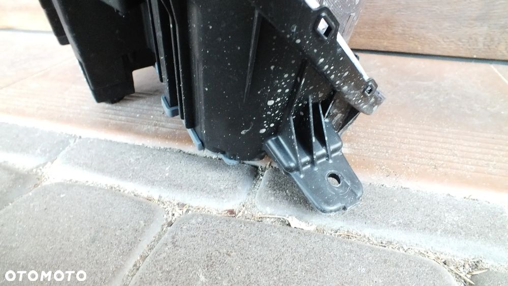 Lampa przednia lewa Hyundai kona II - 4