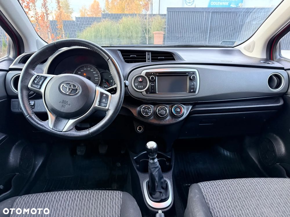 Toyota Yaris - 8