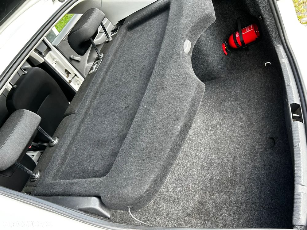 Seat Toledo 1.2 TSI Reference - 11