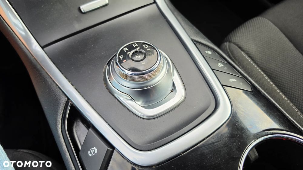 Ford S-Max - 27