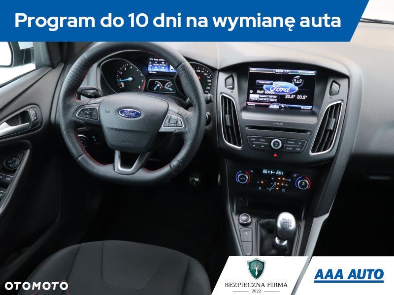 Ford Focus - 9