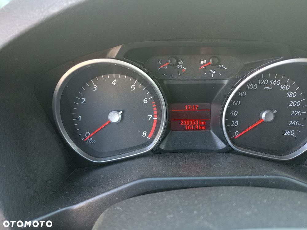 Ford Mondeo 1.6 Ambiente - 11