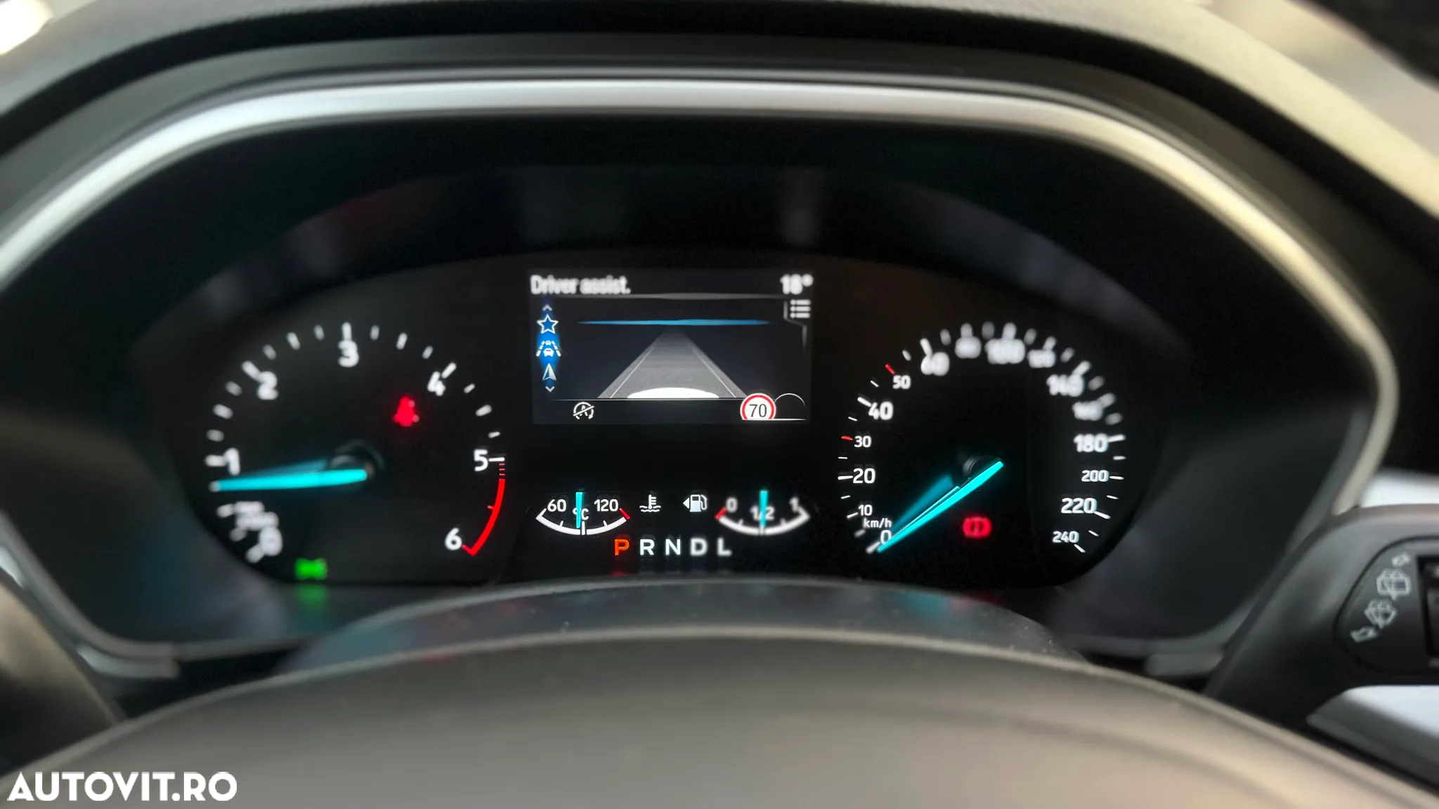 Ford Focus 1.5 EcoBlue Start-Stopp-System Aut. ACTIVE STYLE - 22