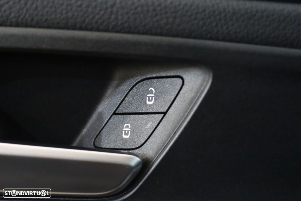 Mercedes-Benz B 180 d Progressive Aut. - 25