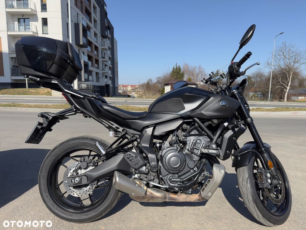Yamaha MT - 6