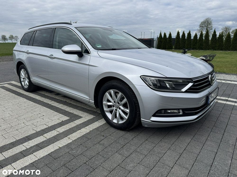 Volkswagen Passat - 9