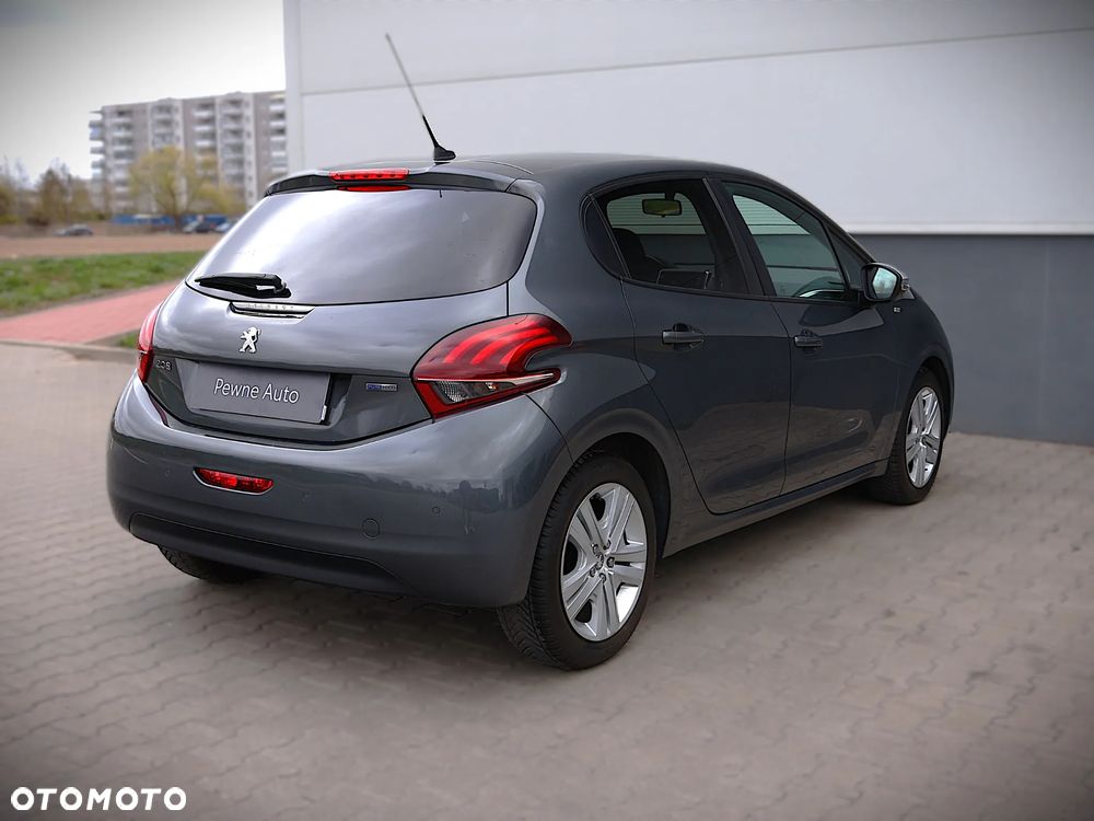 Peugeot 208 1.2 PureTech Active - 18