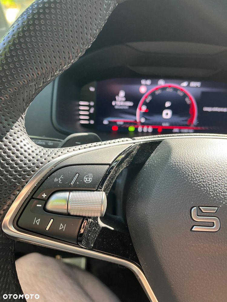 Skoda Karoq 1.5 TSI ACT Sportline DSG - 14