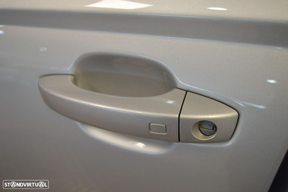 Audi A6 2.0 TDI S-line Multitronic - 23