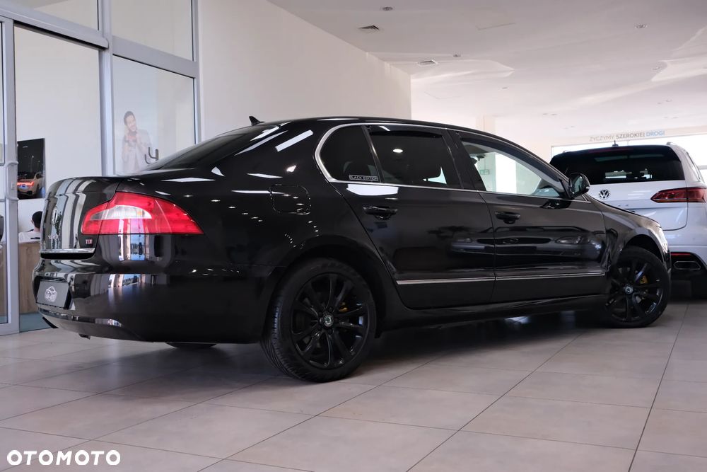Skoda Superb - 11