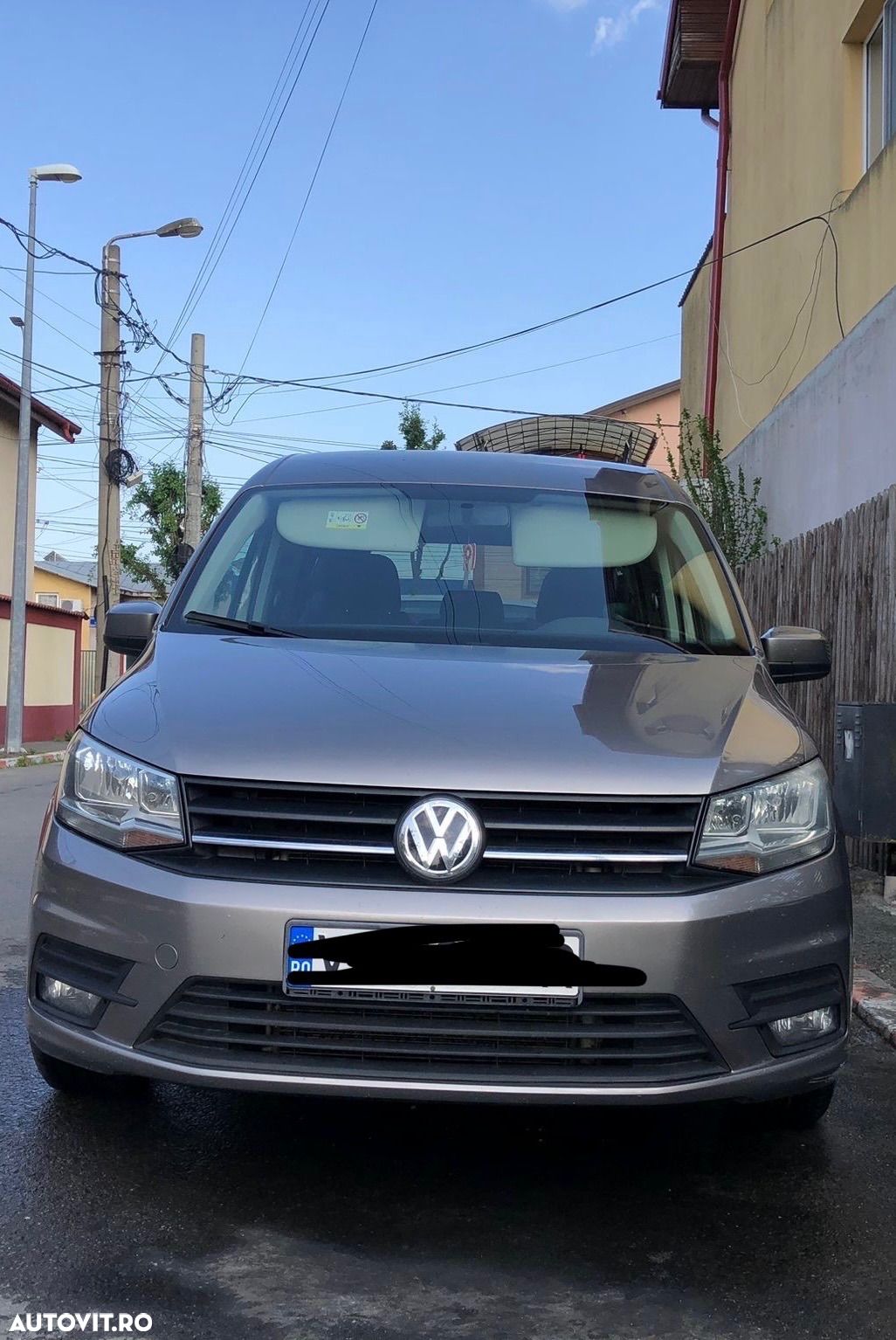 Volkswagen Caddy - 1