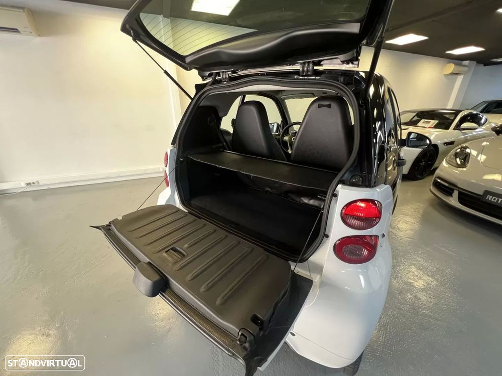 Smart ForTwo Coupé 1.0 mhd Passion 71 Softouch - 45