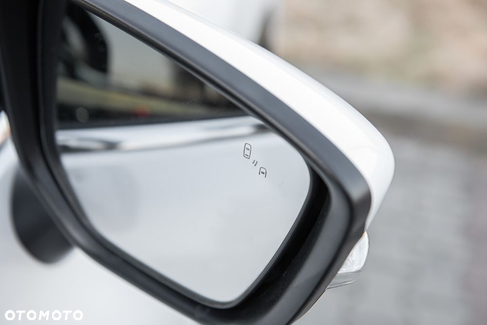 Mitsubishi Eclipse Cross - 35