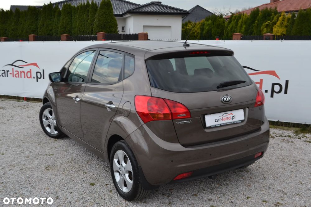 Kia Venga 1.6 CVVT Platinum Edition - 10
