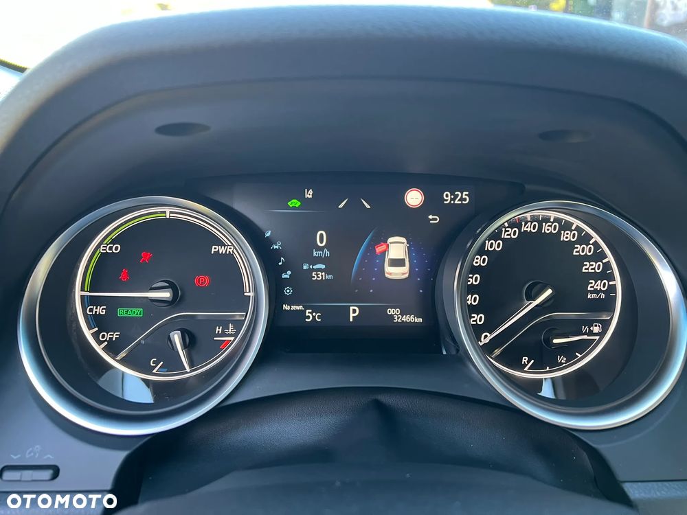 Toyota Camry 2.5 Hybrid Comfort CVT - 9