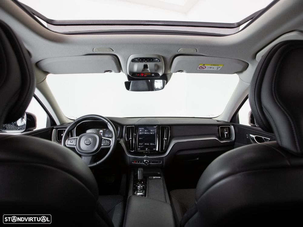 Volvo XC 60 2.0 T8 PHEV Momentum AWD - 7