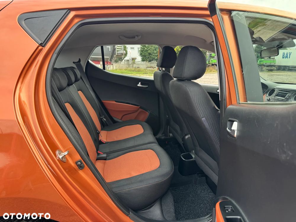 Hyundai i10 1.0 Premium - 26