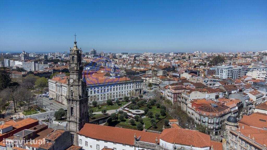 Espaço de Serviços  na baixa do Porto. Não deixe escapar esta oportuni - Grande imagem: 5/33