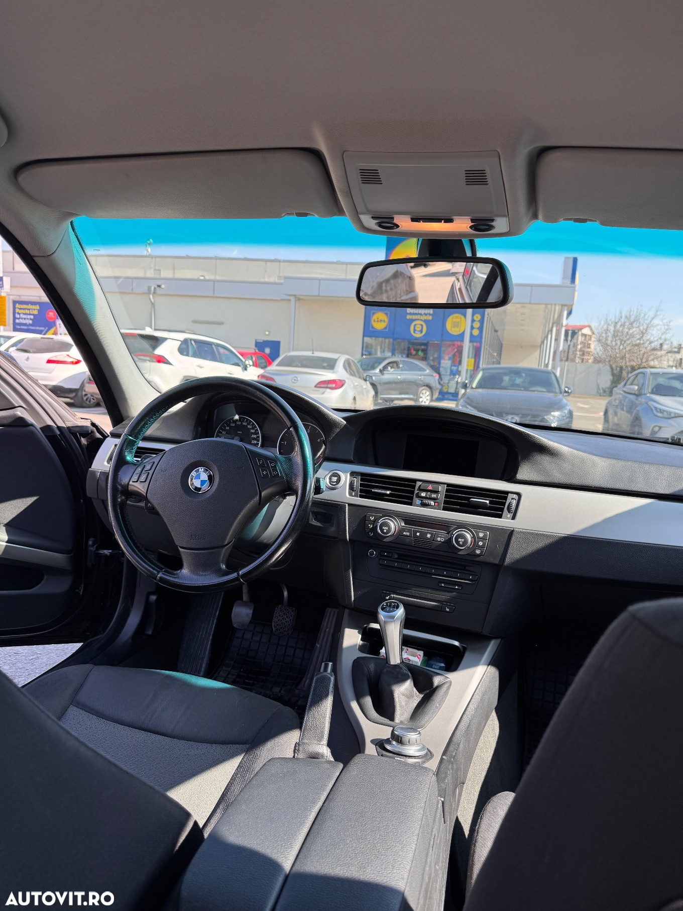 BMW Seria 3 320d - 15