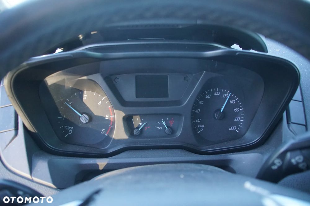 Auto na części - Ford Transit Custom I 2.2 TDCI 155 KM BK2Q-6006-AB BK2R-7002-MA ZJNCWWA 2014R Silnik Skrzynia Drzwi Błotnik Lusterko Lampa Zderzak Deska Kokpit Sterownik Moduł Czujnik Licznik Kierownica Wyświetlacz Panel - 11